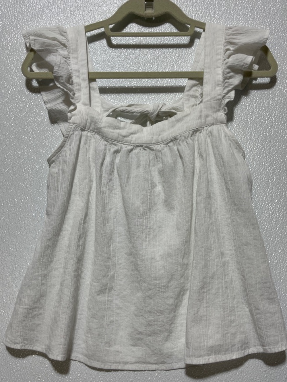 3/$30 H&M White Textured Strap Tank Top
